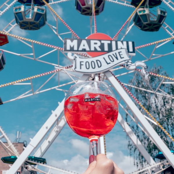 выпьем за вывеску